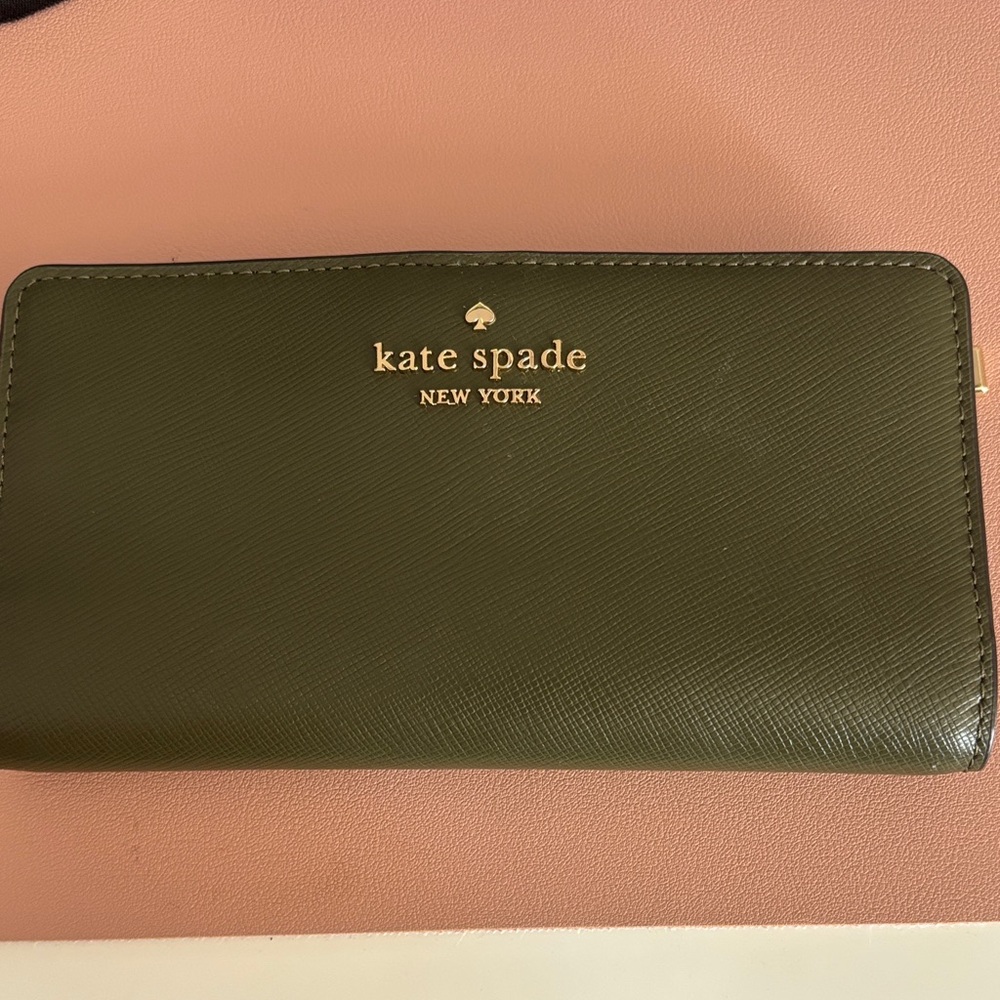 Kate Spade Olive Green Wallet